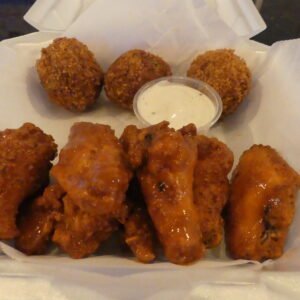 Pappa Special ( 3 Boudin Balls+ 7 Wings)